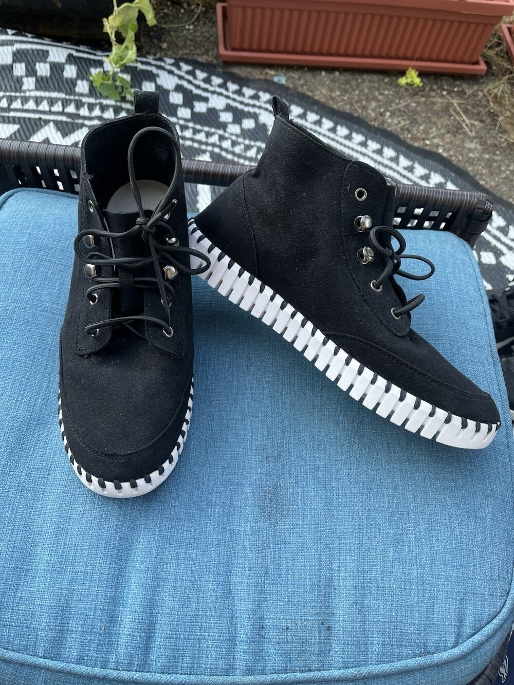 Ilse Jacobsen Tulip6371 Black Faux Suede Lace Up Sneaker Boots Womenโs Size 39
